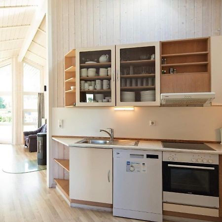 12 Person Holiday Home In Grömitz Εξωτερικό φωτογραφία